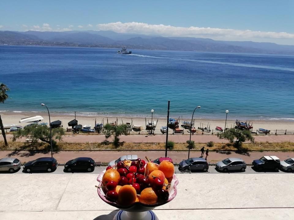 The Door Of Sicily Apartment เมสซีนา ภายนอก รูปภาพ